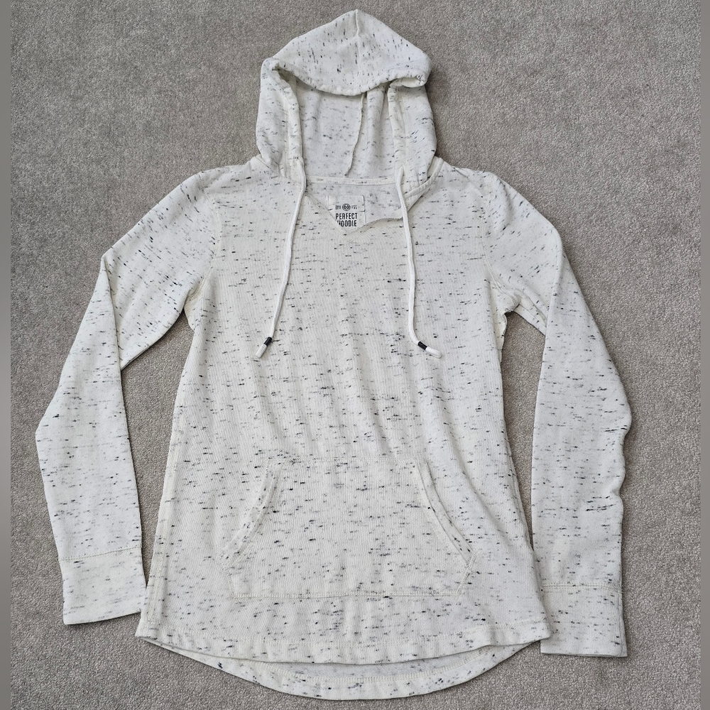 SO Junior's Long Sleeve Hoodie Size Small